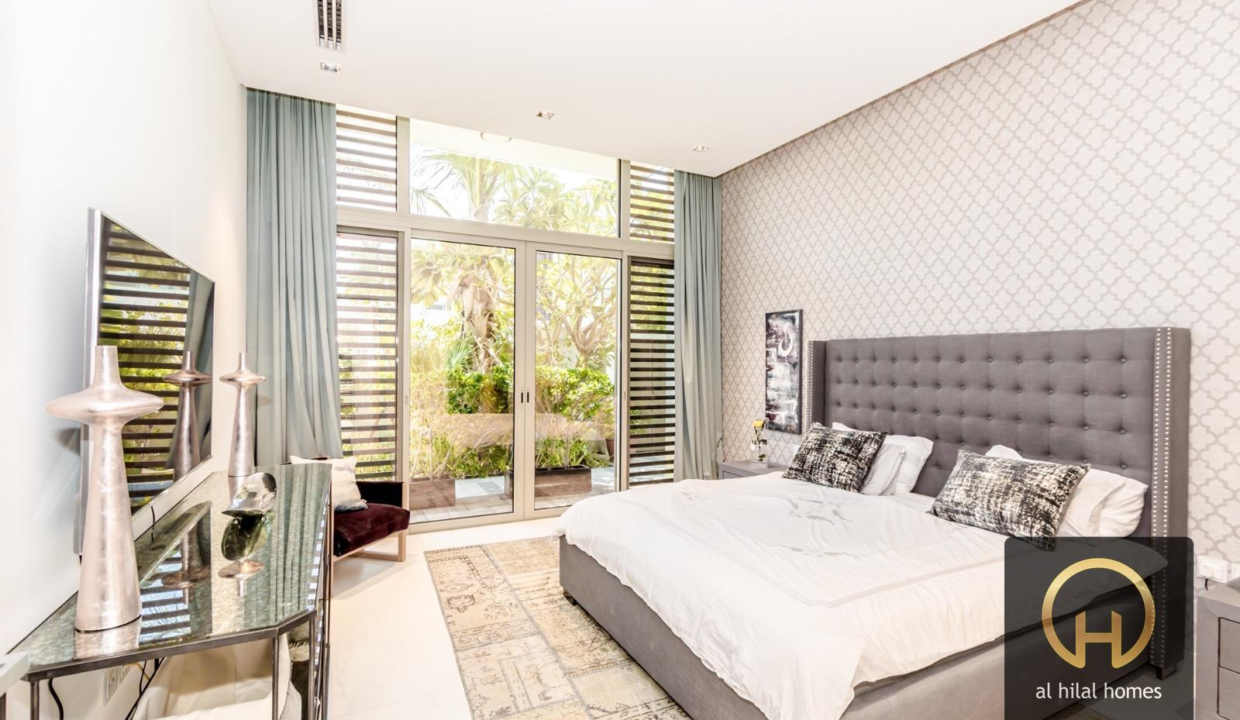 Elegant 4-Bedroom Villa in MBR West Phase 1-2