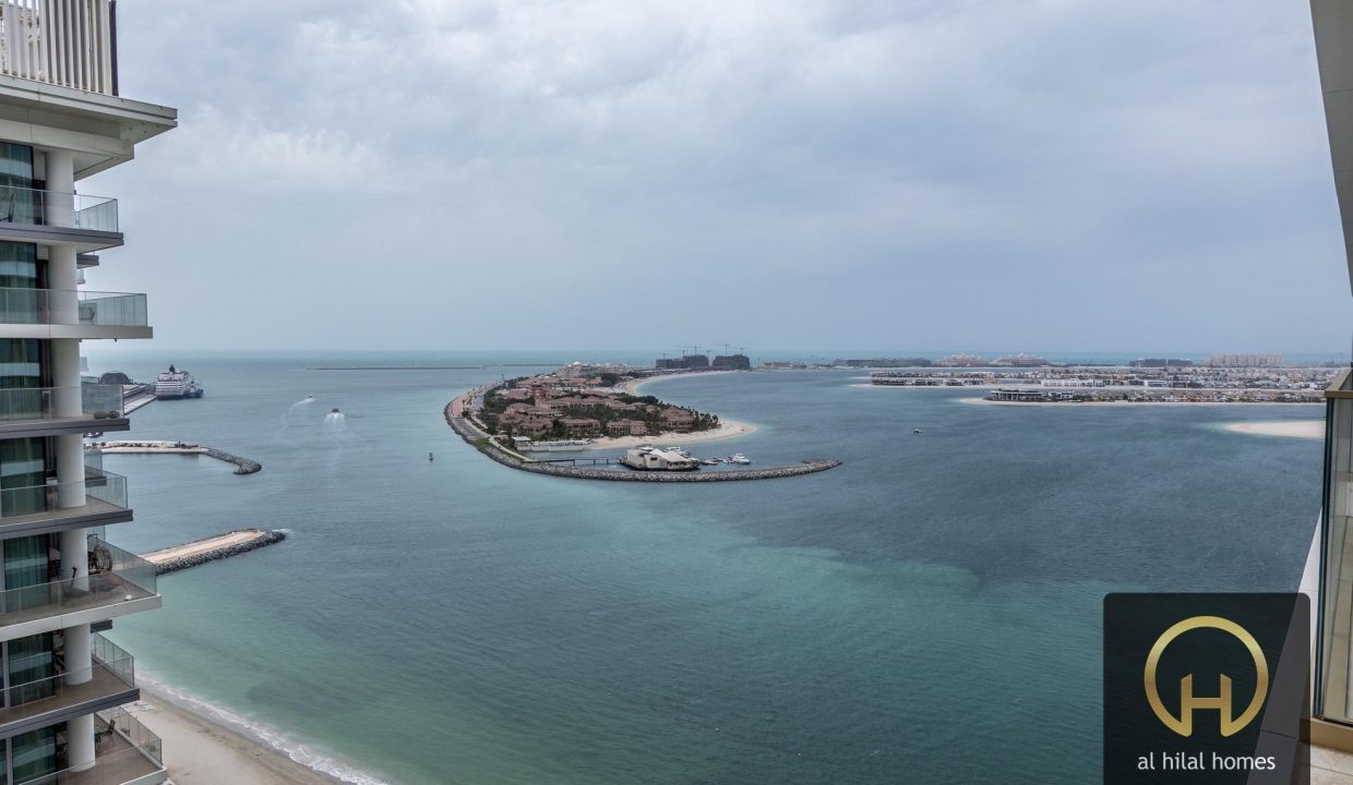 Luxury 1BR Furnished | Sea View | Grand View-1