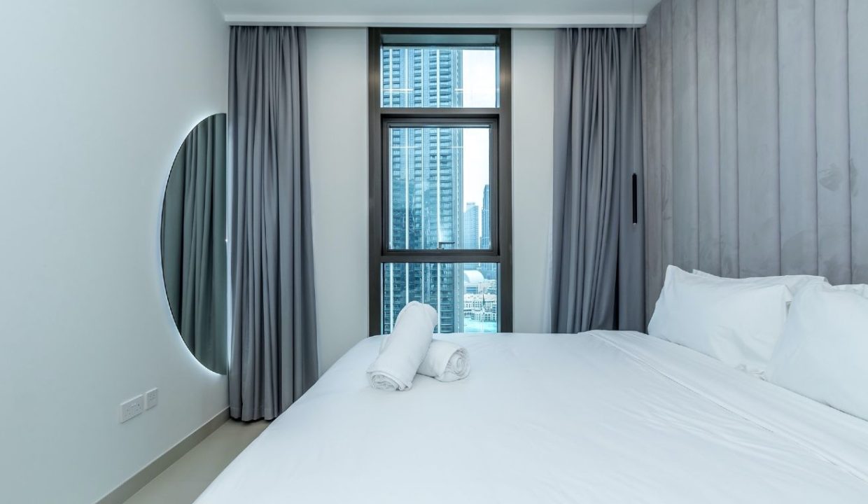 Luxury 3BR + Maid | Fully Furnished | Burj crown-13