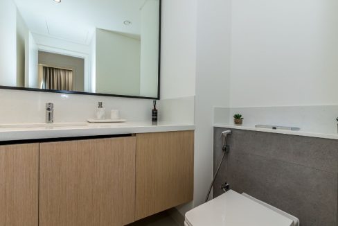 Luxury 3BR + Maid | Fully Furnished | Burj crown-17