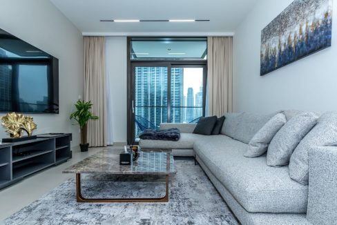 Luxury 3BR + Maid | Fully Furnished | Burj crown-1