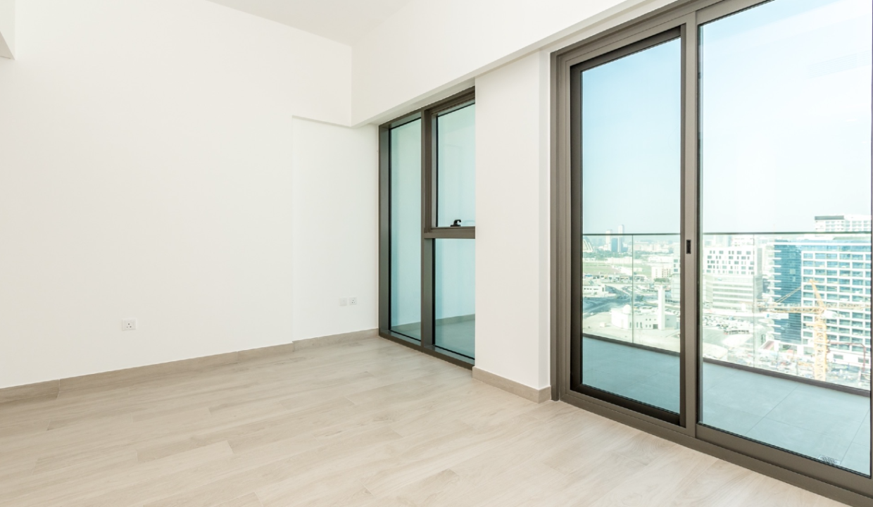 Stunning Studio in Fawad Azizi |partial Canal view-2