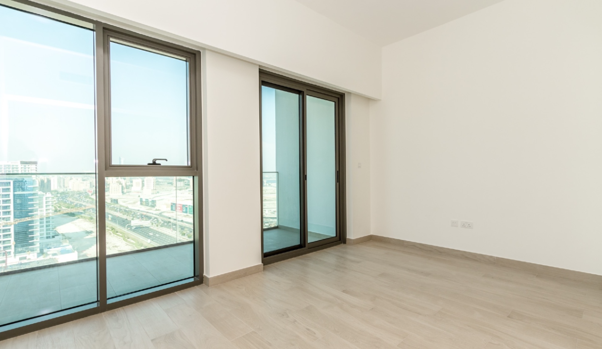 Stunning Studio in Fawad Azizi |partial Canal view-1