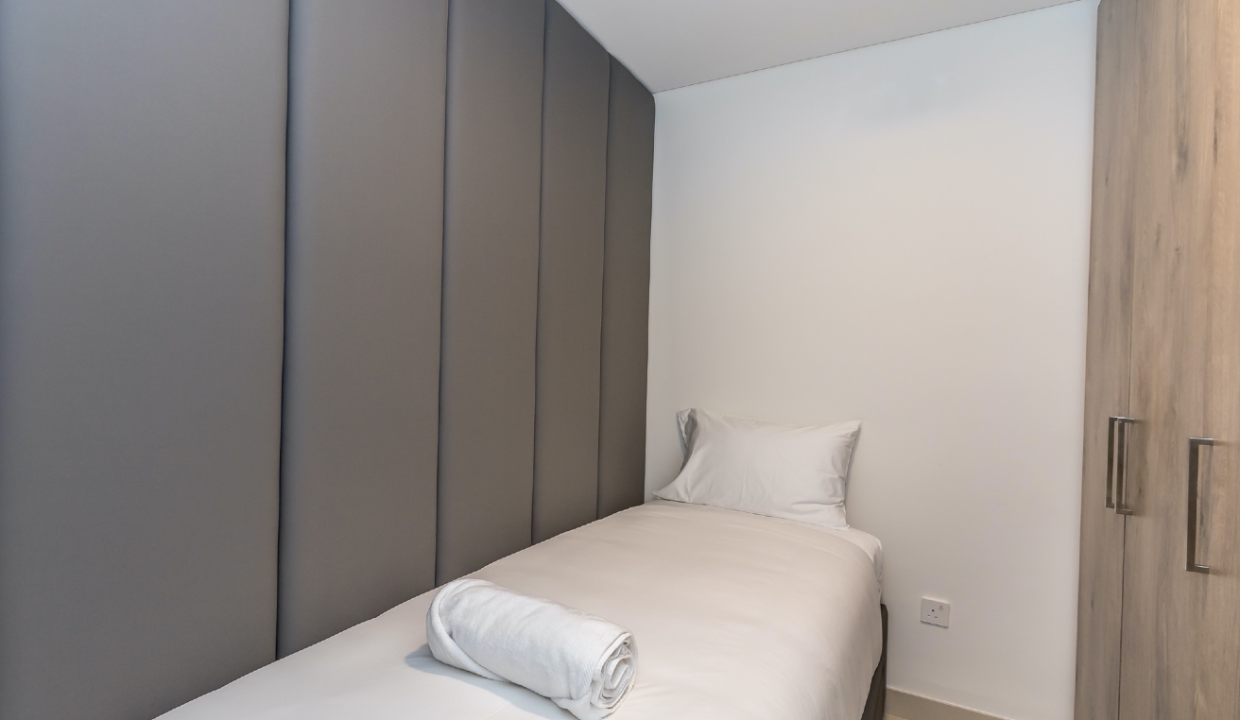 Modern Elegance | 3-Bed + Maid in Burj Crown-14