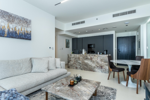Modern Elegance | 3-Bed + Maid in Burj Crown-1