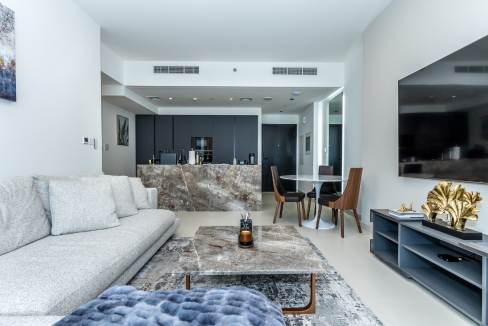Modern Elegance | 3-Bed + Maid in Burj Crown-5