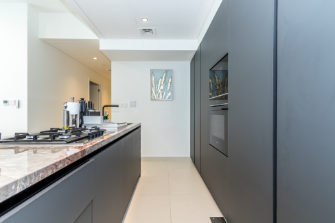 Modern Elegance | 3-Bed + Maid in Burj Crown-7