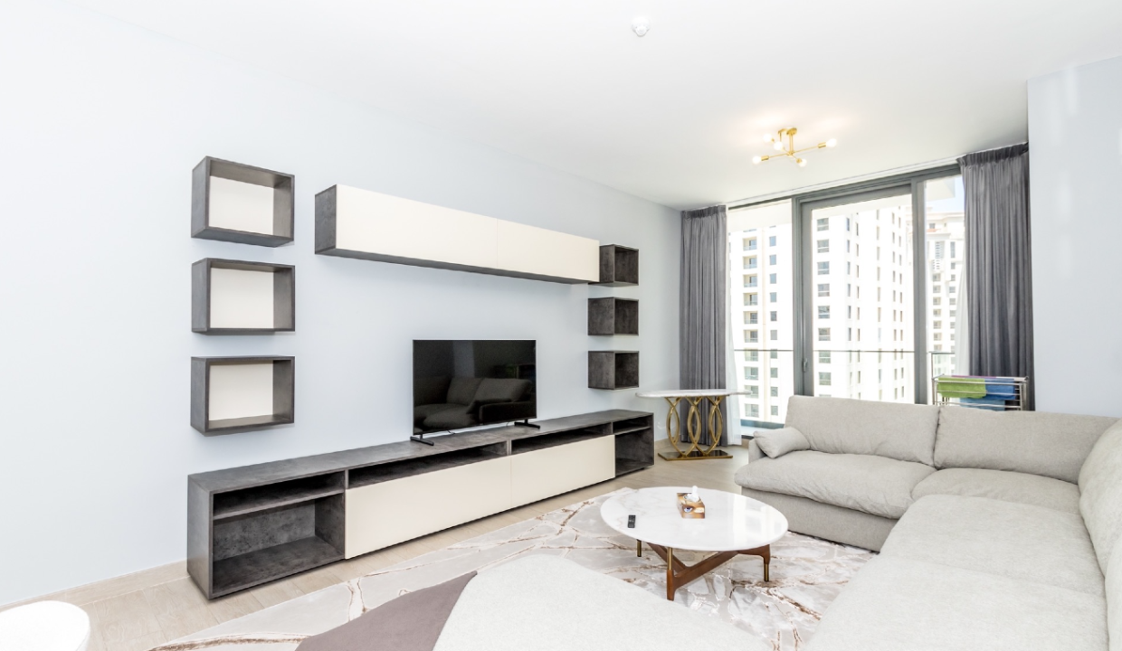 Spacious 2BR with Partial Sea View in Liv-2