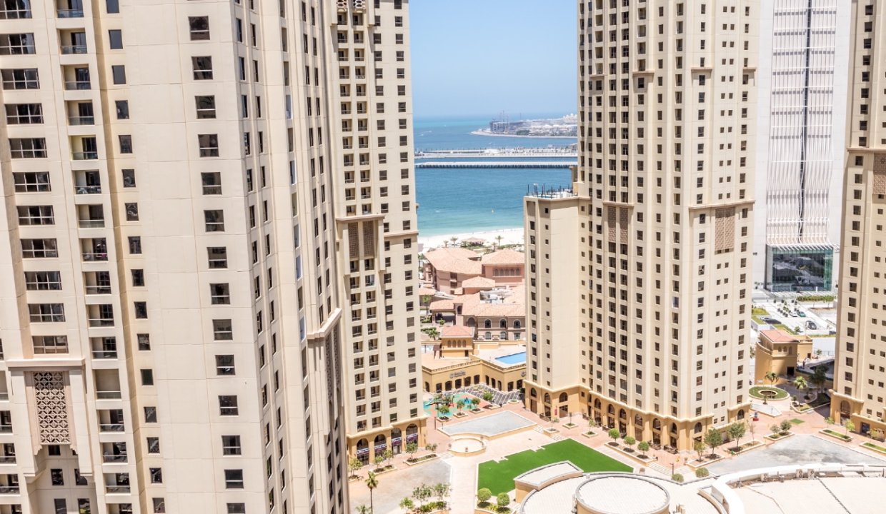 Spacious 2BR with Partial Sea View in Liv-15