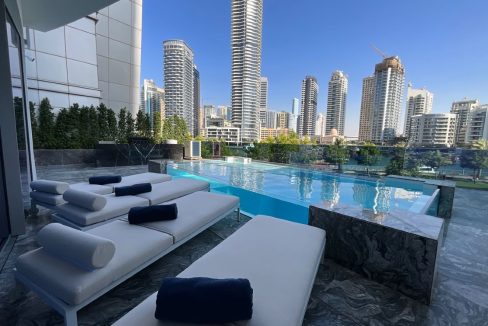 Must See Triplex Luxury Villa In Dubai Marina-23