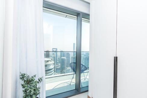 Exclusive - Luxury 1BR | Vida Dubai Marina-24