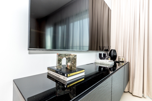 Exclusive - Luxury 1BR | Vida Dubai Marina-6