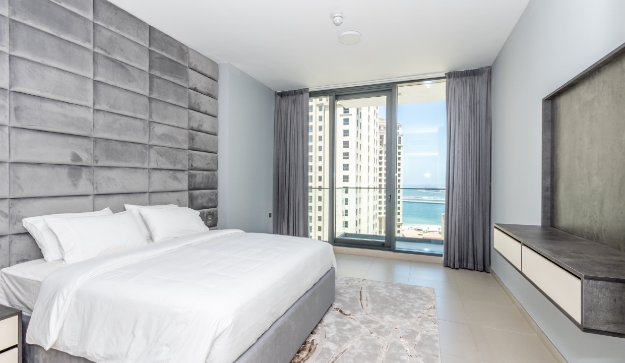 Spacious 2BR with Partial Sea View in Liv-8