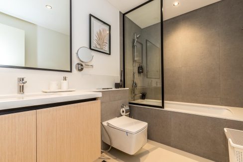 Upgraded 3 BR | Burj Khalifa View | Multiple Units-21