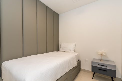 Upgraded 3 BR | Burj Khalifa View | Multiple Units-10