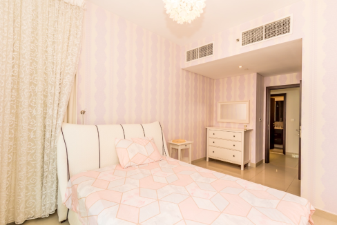 Biggest Unit Furnished Burj & Fountain View-10