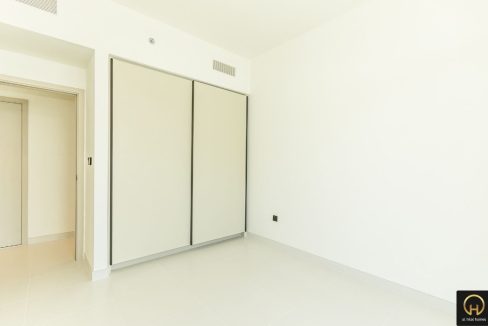 Luxurious 3BR | High Floor | Marina Skyline View-13