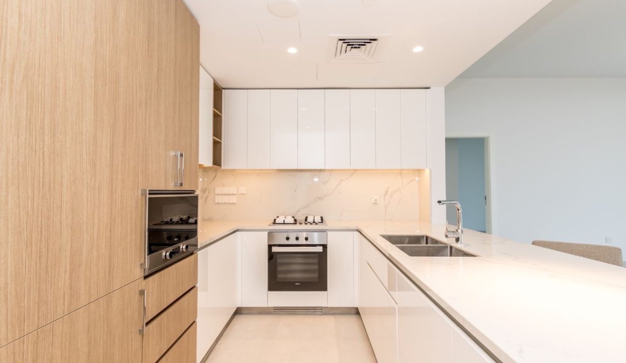Stylish 2-Bedroom for Rent in Ellington House-4