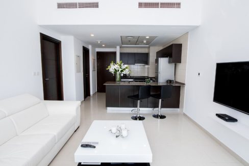 1BR with Full Marina View | Bay Central Tower-11