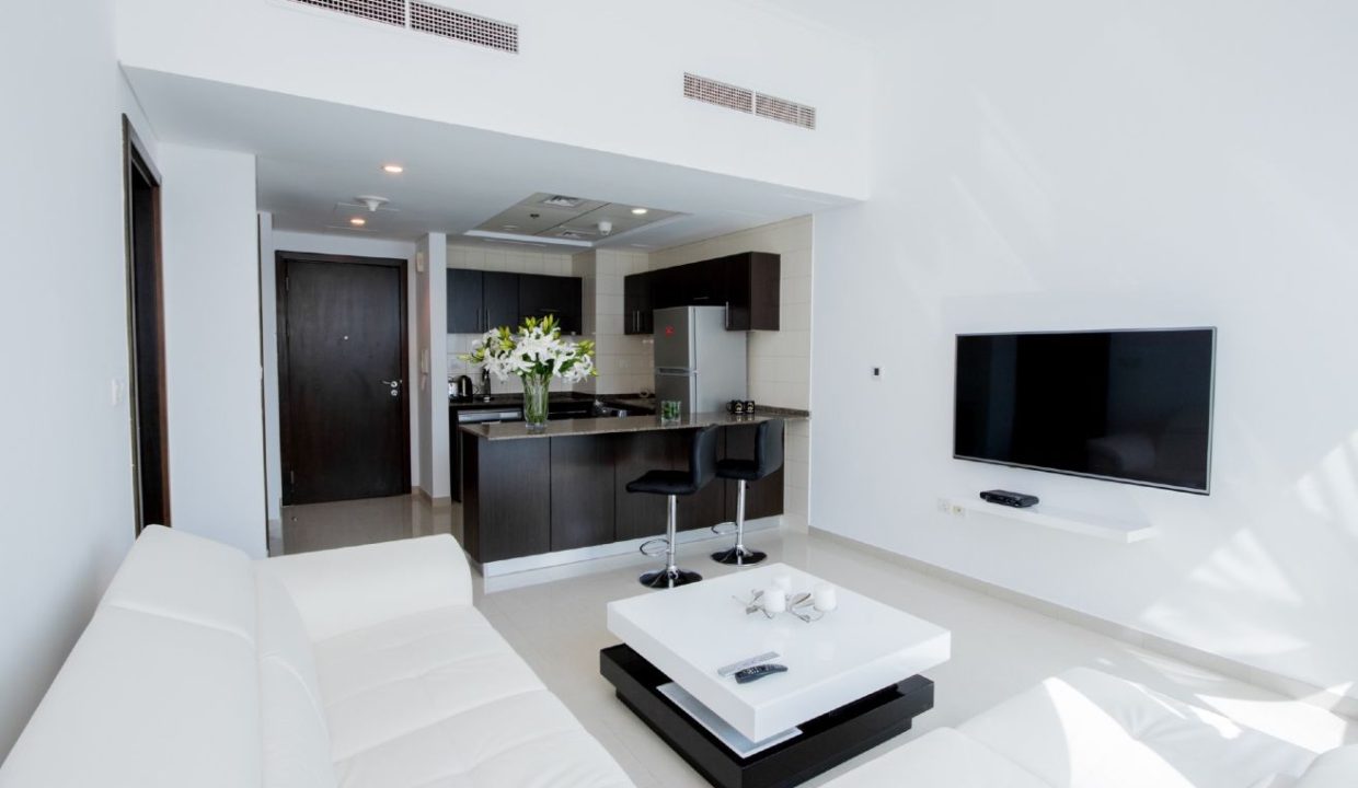 1BR with Full Marina View | Bay Central Tower-12