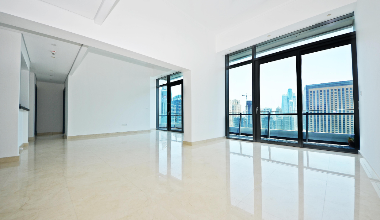 Central Modern 3 Bed with Panoramic Marina View-15