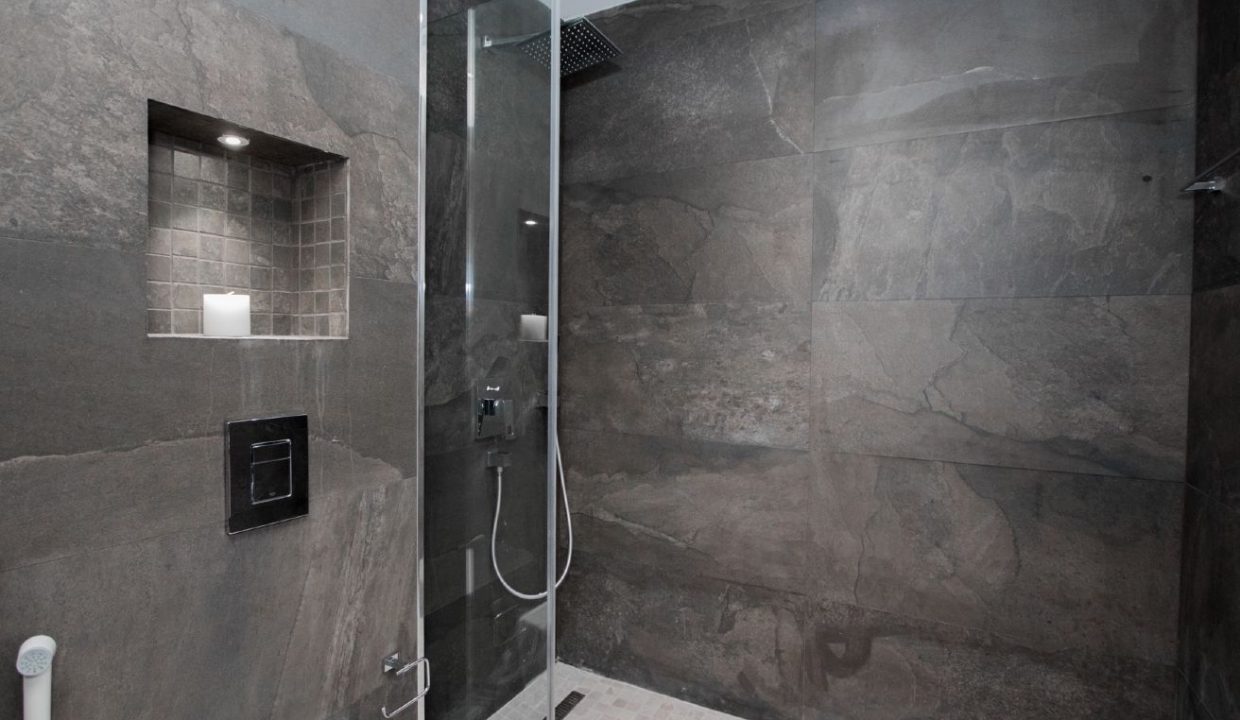 1BR with Full Marina View | Bay Central Tower-16