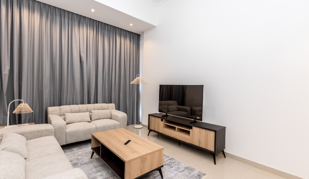 High Floor | High Ceiling | Wider Full View-17