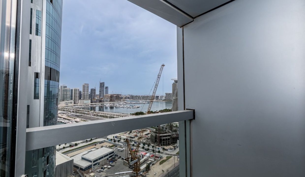 VACANT | FURNISHED | SEA VIEW-18