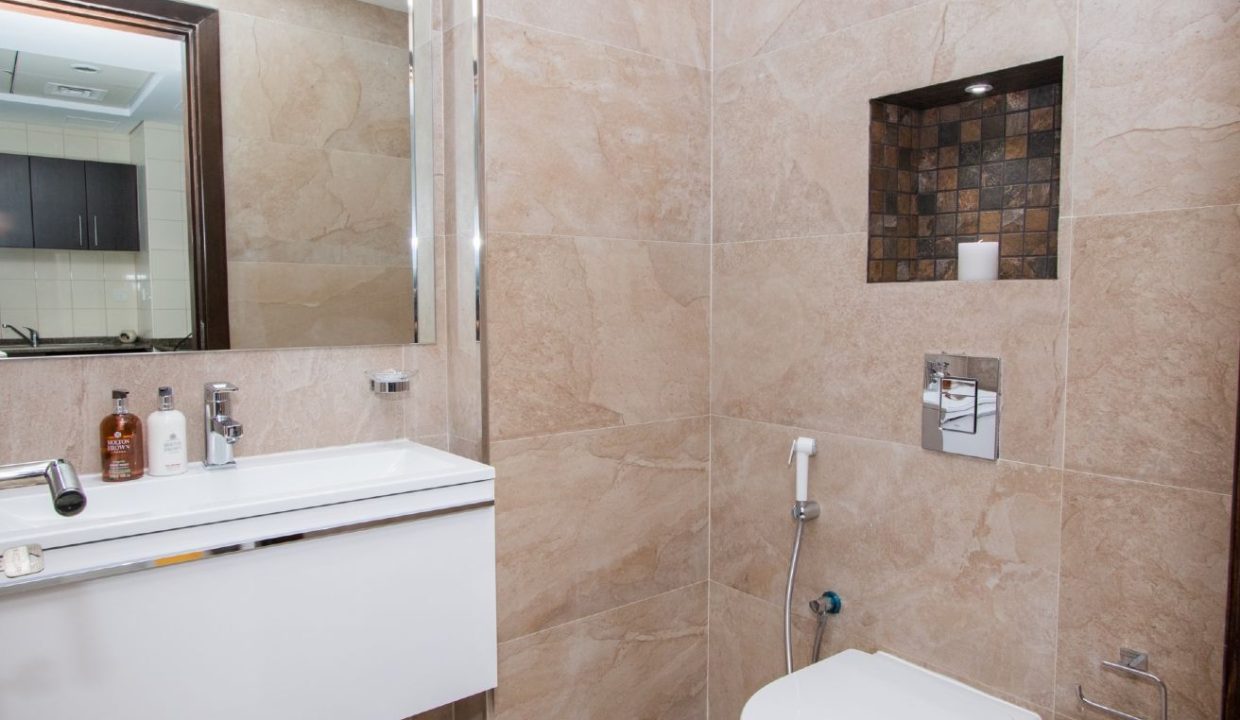 1BR with Full Marina View | Bay Central Tower-18