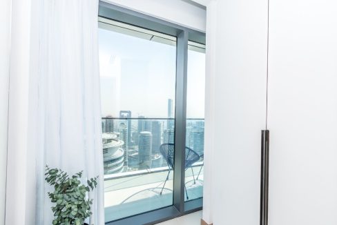Exclusive - Luxury 1BR | Vida Dubai Marina-19