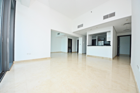 Central Modern 3 Bed with Panoramic Marina View-8