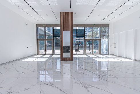 Versatile Retail Space with Prime Marina Promenade-8