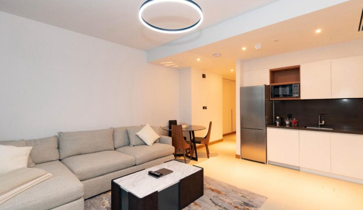 Stylish 1BR | Furnished | Prime Location | Vida-9