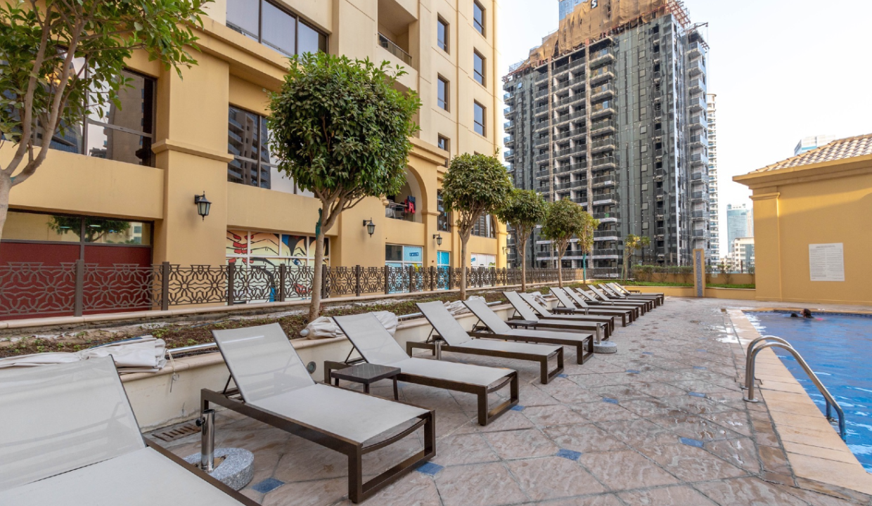 Large 1 Bed Apartment in Shams include the bills-19