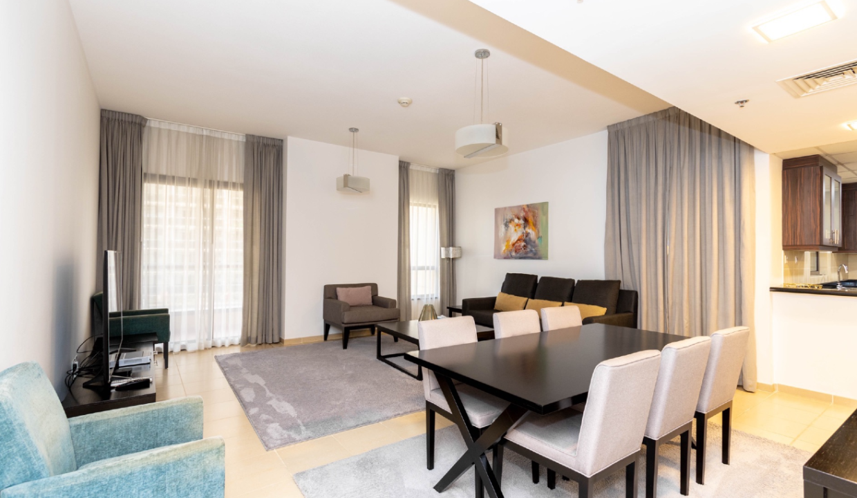 Large 1 Bed Apartment in Shams include the bills-4