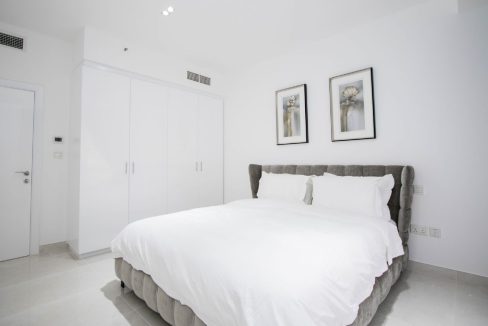 Elegant 2BR|Sea & Marina Views| Full upgraded-10