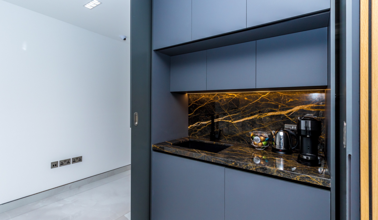 Newly Upgraded Office Space in JLT-4