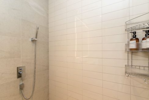 Vacant|Pool View|2BR+Study room-13