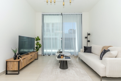 Stunning 1-Bedroom Apartment in Binghatti-3