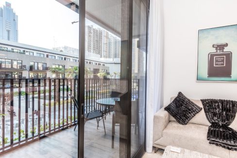 Vacant|Pool View|2BR+Study room-23