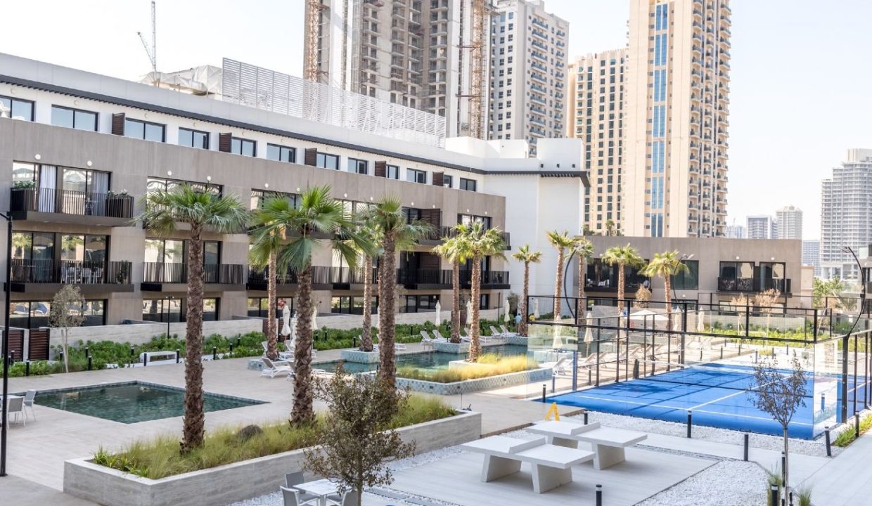 Vacant|Pool View|2BR+Study room-24