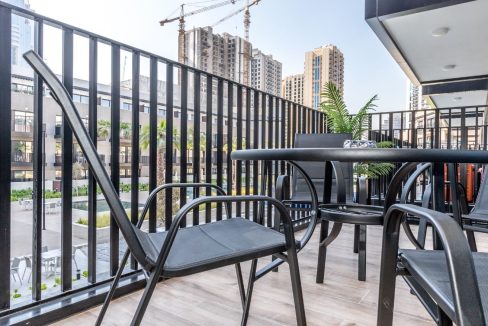 Vacant|Pool View|2BR+Study room-25