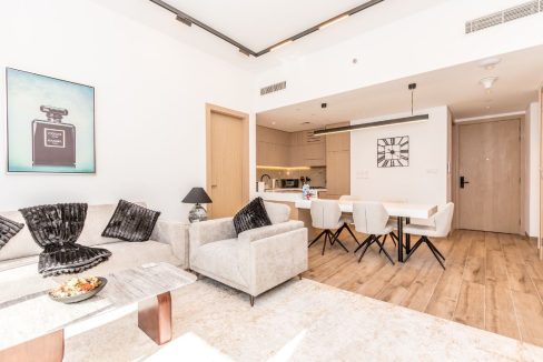 Vacant|Pool View|2BR+Study room-7