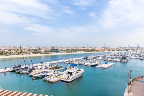 Cozy Studio - Sea View | At Palm View East-15