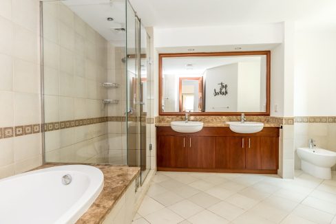 2 Bedroom Type D Apartment for Rent – Golden Mile-20