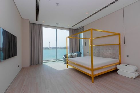 Ultra-Luxury 6BR Villa | Private Beach and Pool-22