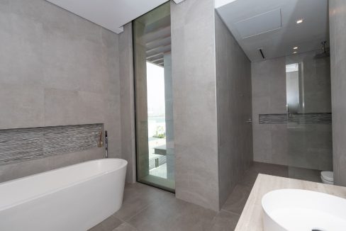 Ultra-Luxury 6BR Villa | Private Beach and Pool-24