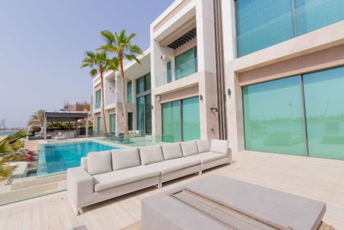 Ultra-Luxury 6BR Villa | Private Beach and Pool-29