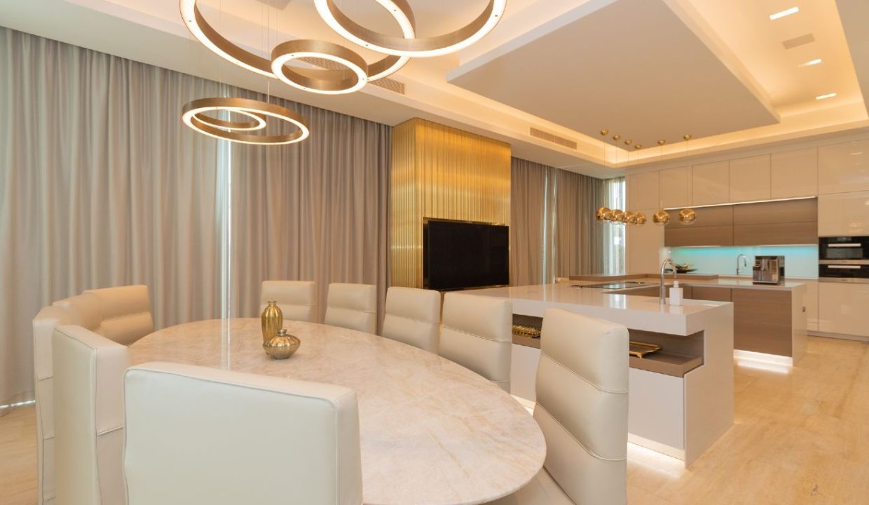 Ultra-Luxury 6BR Villa | Private Beach and Pool-7
