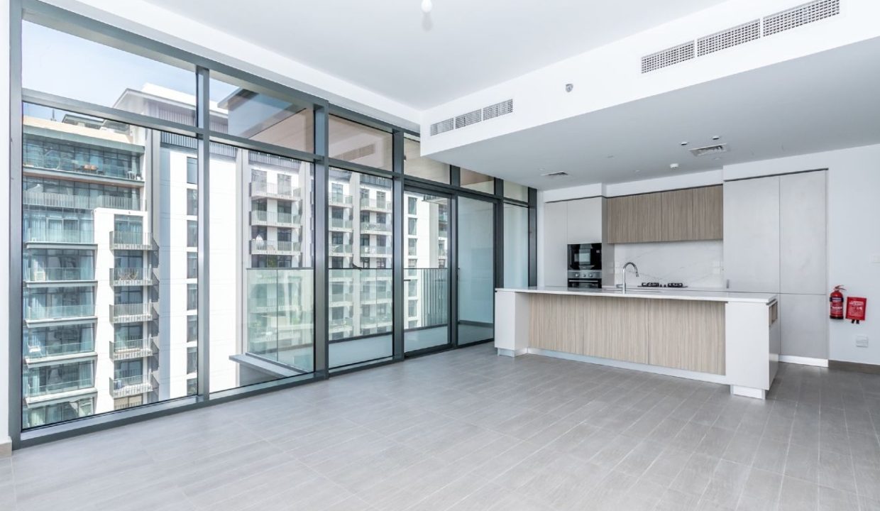 Live Modern | Stunning 2BR in Kensington Waters-1
